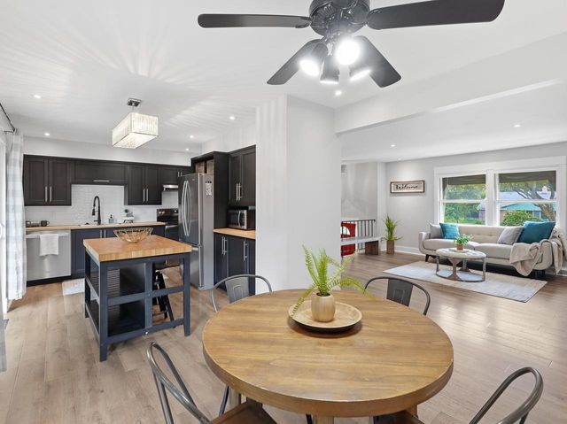 178 W Pembroke WAY, Wales, WI 53183