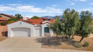 13892 N Embassy Drive, Oro Valley, AZ 85755