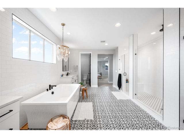 15392 Irving Ct, Broomfield, CO 80023