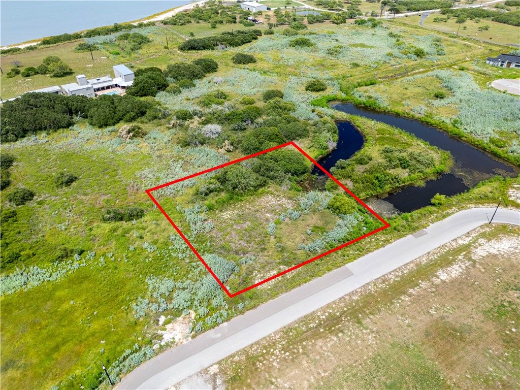 2110 Arabian Dr, Corpus Christi, TX 78418 — photo 2