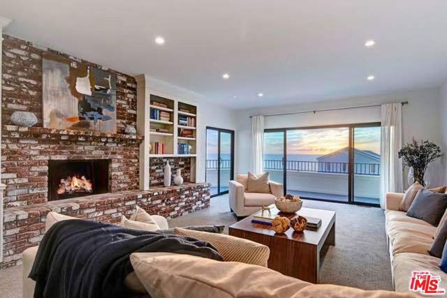 201 Redlands Street, Playa Del Rey, CA 90293