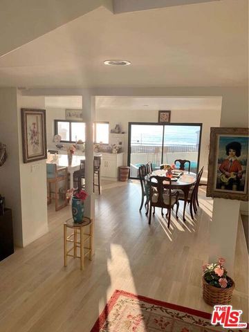 201 Redlands Street, Playa Del Rey, CA 90293