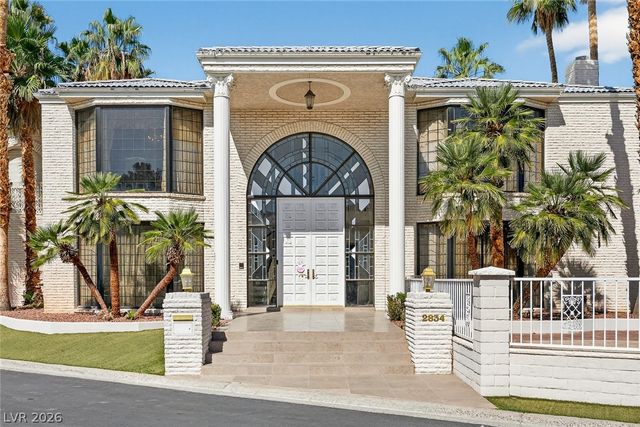 2834 QUEENS COURTYARD Drive, Las Vegas, NV 89109