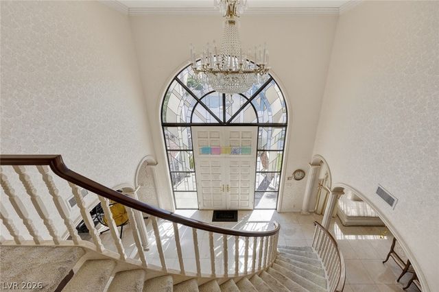 2834 QUEENS COURTYARD Drive, Las Vegas, NV 89109