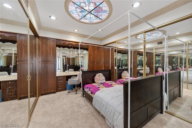 2834 QUEENS COURTYARD Drive, Las Vegas, NV 89109