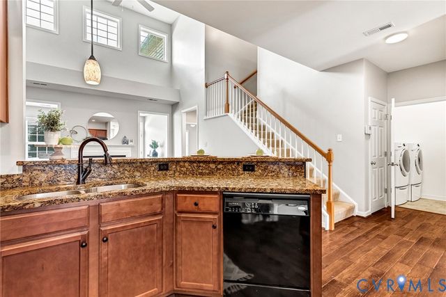 7728 Marshall Arch Dr, Mechanicsville, VA 23111