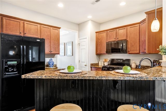 7728 Marshall Arch Dr, Mechanicsville, VA 23111