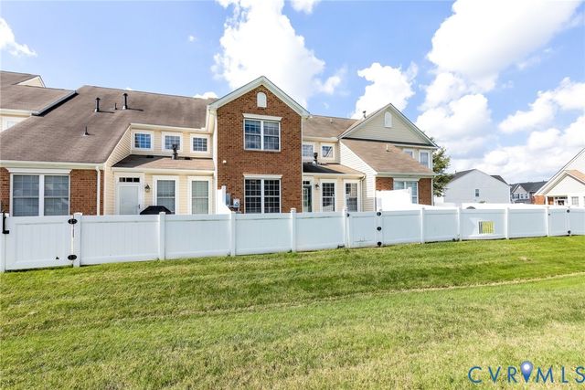 7728 Marshall Arch Dr, Mechanicsville, VA 23111