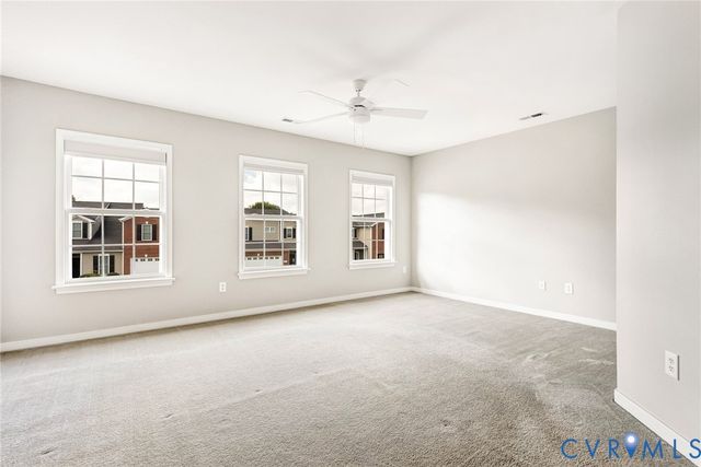 7728 Marshall Arch Dr, Mechanicsville, VA 23111