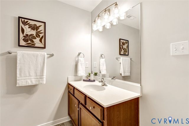 7728 Marshall Arch Dr, Mechanicsville, VA 23111