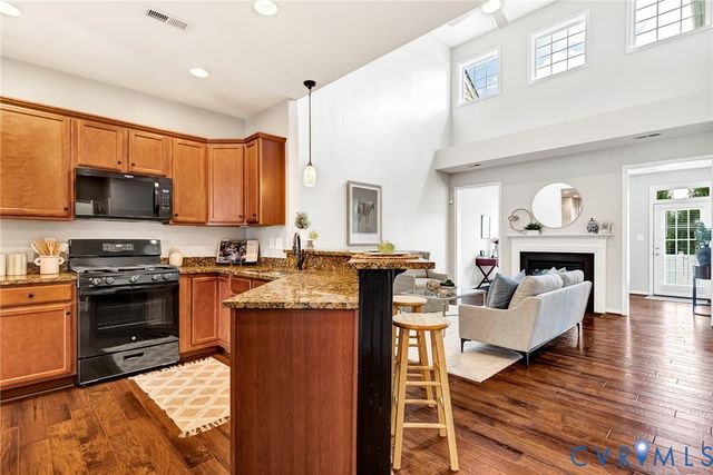 7728 Marshall Arch Dr, Mechanicsville, VA 23111