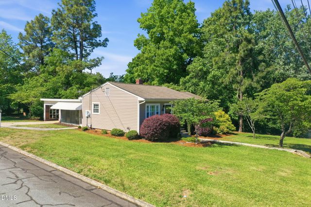 1504 Overbrook Road, Burlington, NC 27215