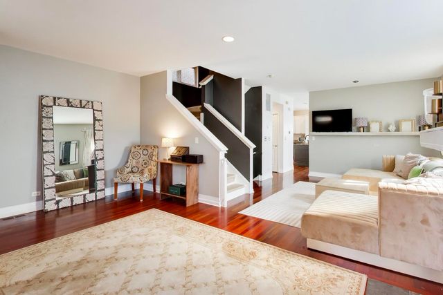 2533 S STARK Street, Chicago, IL 60608