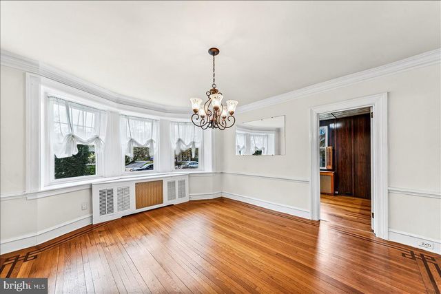 216 E MANOA RD, Havertown, PA 19083