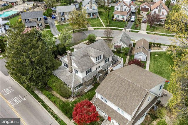 216 E MANOA RD, Havertown, PA 19083