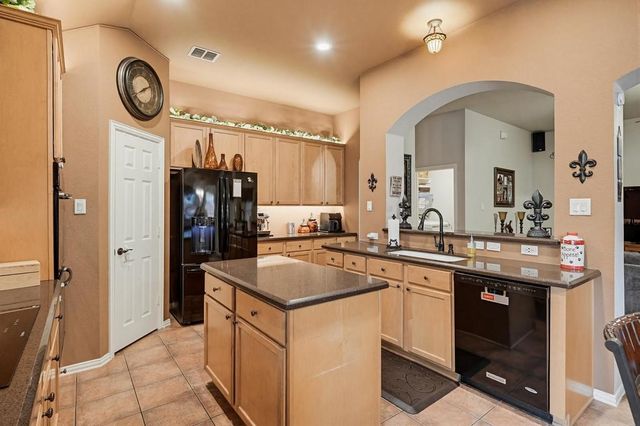 5204 Appalachian Way, Fort Worth, TX 76123