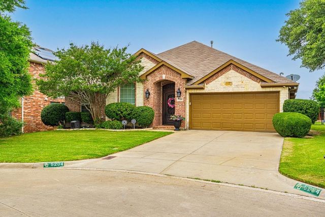 5204 Appalachian Way, Fort Worth, TX 76123