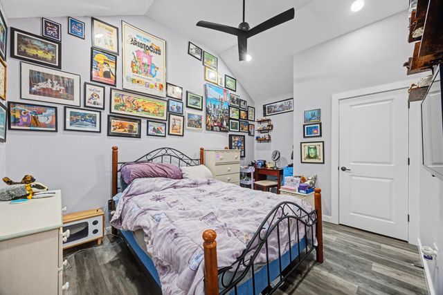 255 W Renoir Road, Defuniak Springs, FL 32433