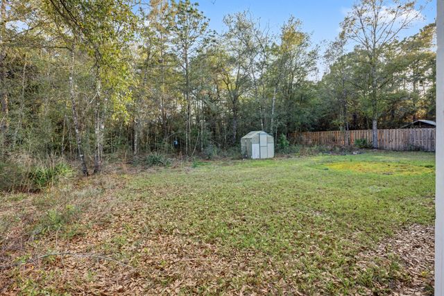 255 W Renoir Road, Defuniak Springs, FL 32433