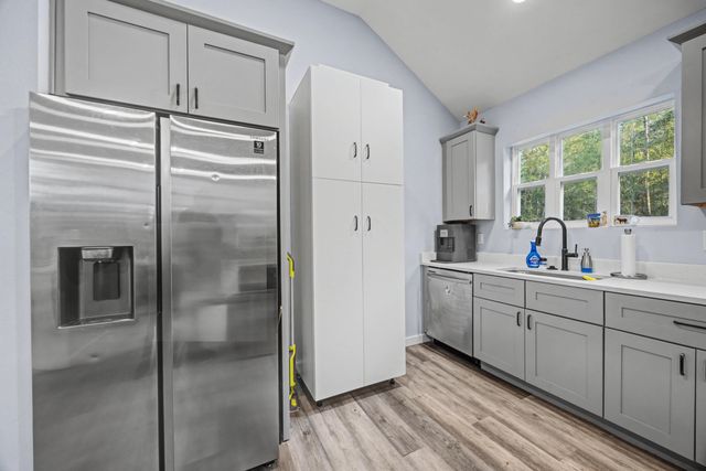 255 W Renoir Road, Defuniak Springs, FL 32433