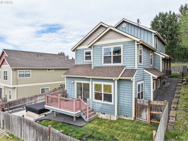 2612 BENNETT Way, The Dalles, OR 97058