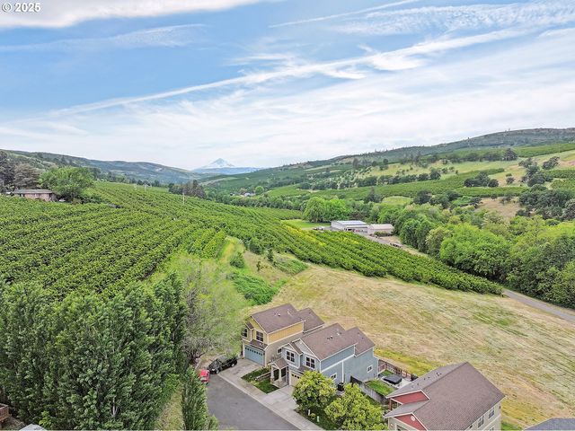 2612 BENNETT Way, The Dalles, OR 97058