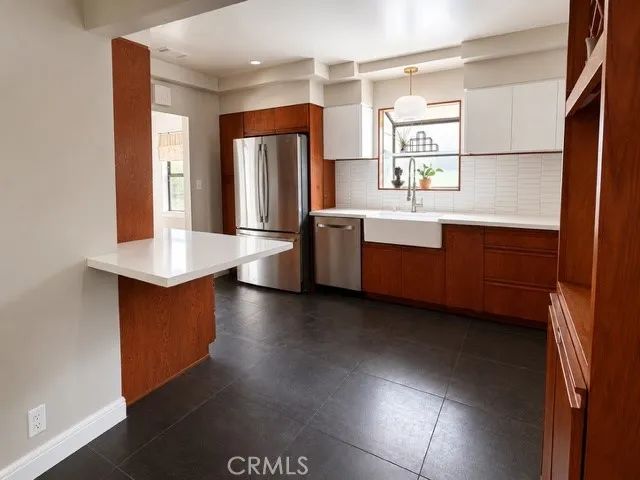 5552 E Peabody, Long Beach, CA 90808