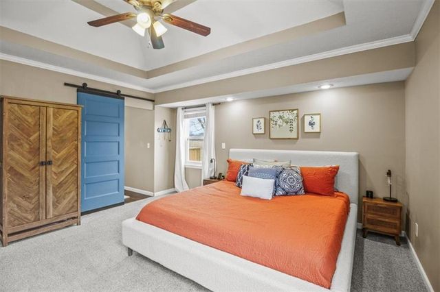 1048 SW Twin Creek Drive, Lee's Summit, MO 64081