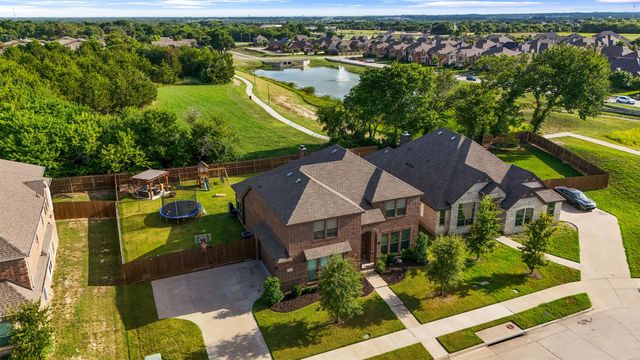 104 Laurel Oak Drive, Red Oak, TX 75154