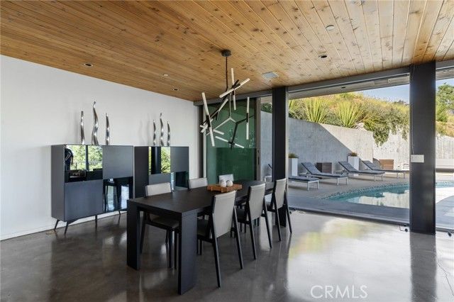 2917 Durand Drive, Los Angeles, CA 90068