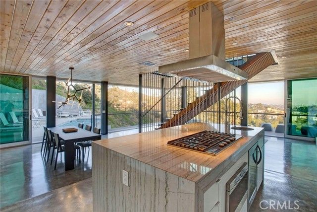 2917 Durand Drive, Los Angeles, CA 90068