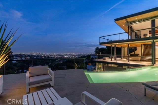 2917 Durand Drive, Los Angeles, CA 90068