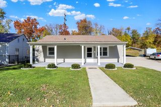 304 Sunset Drive, Shelbyville, IN 46176