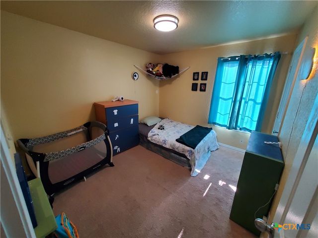 3854 Cherokee Boulevard, New Braunfels, TX 78132