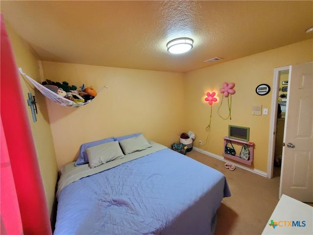 3854 Cherokee Boulevard, New Braunfels, TX 78132