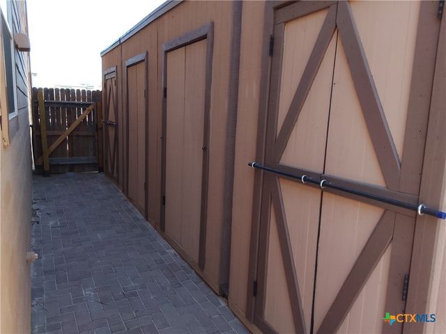 3854 Cherokee Boulevard, New Braunfels, TX 78132