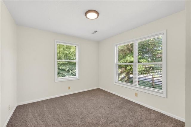 2133 NE Todd George Road, Lee's Summit, MO 64086