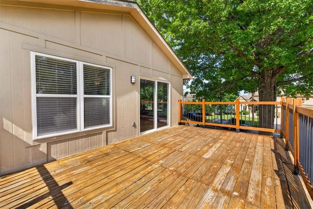 2133 NE Todd George Road, Lee's Summit, MO 64086
