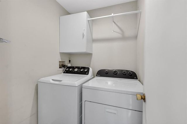 2133 NE Todd George Road, Lee's Summit, MO 64086