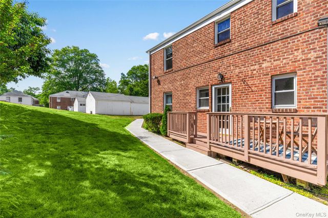 1 Peck Avenue 18A, Rye, NY 10580