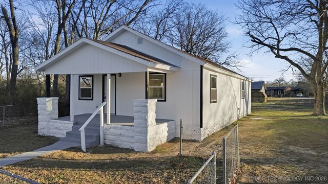 1110 Martin Luther King Drive, Okmulgee, OK 74447