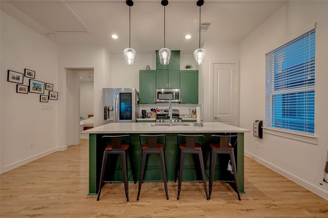 8911 Knoll Villas Street, Houston, TX 77080