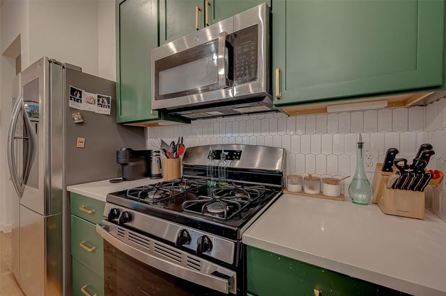 8911 Knoll Villas Street, Houston, TX 77080