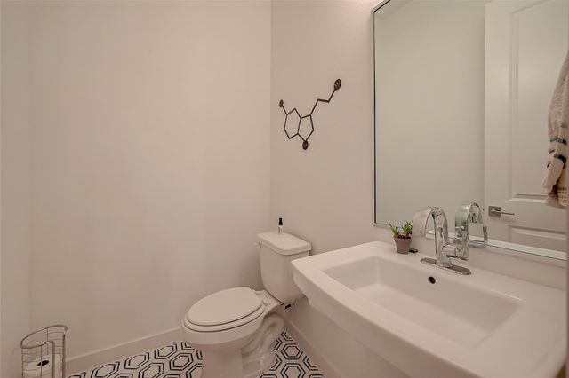 8911 Knoll Villas Street, Houston, TX 77080