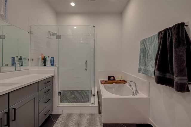 8911 Knoll Villas Street, Houston, TX 77080