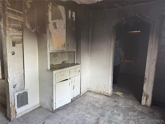 7211 Stephenson Avenue, Niagara Falls, NY 14304