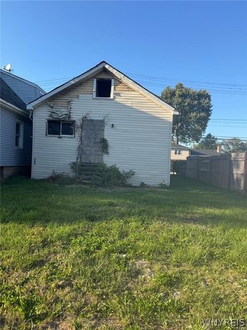 7211 Stephenson Avenue, Niagara Falls, NY 14304