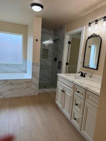6426 Bowtrail, Houston, TX 77084