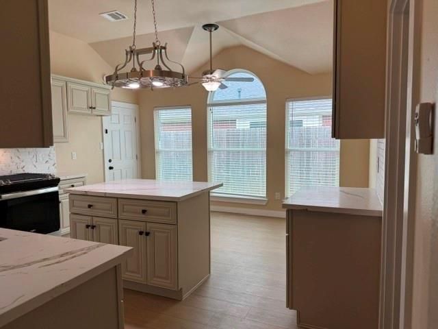 6426 Bowtrail, Houston, TX 77084