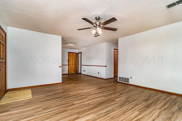 607 Mississippi Street, Borger, TX 79007